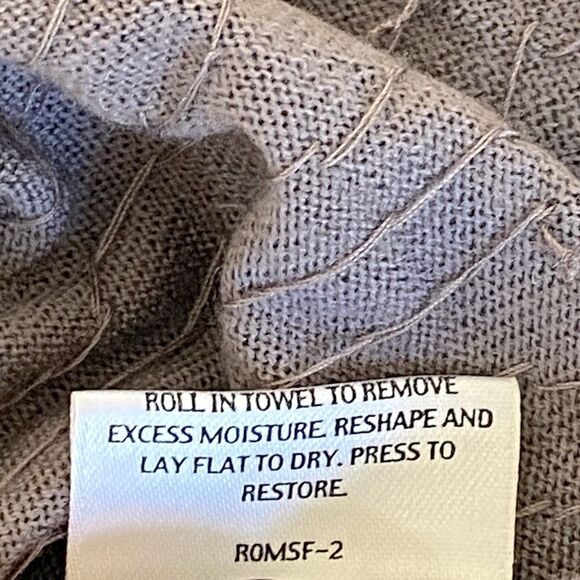 Eileen Fisher Icy Plum 100% Merino Wool Sequin Evening Tank Top Sz PP or XS - Picture 11 of 16